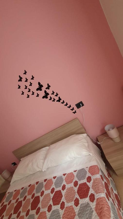 Bed and Breakfast Beb I Portici Черноббио Экстерьер фото
