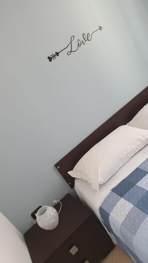 Bed and Breakfast Beb I Portici Черноббио Экстерьер фото